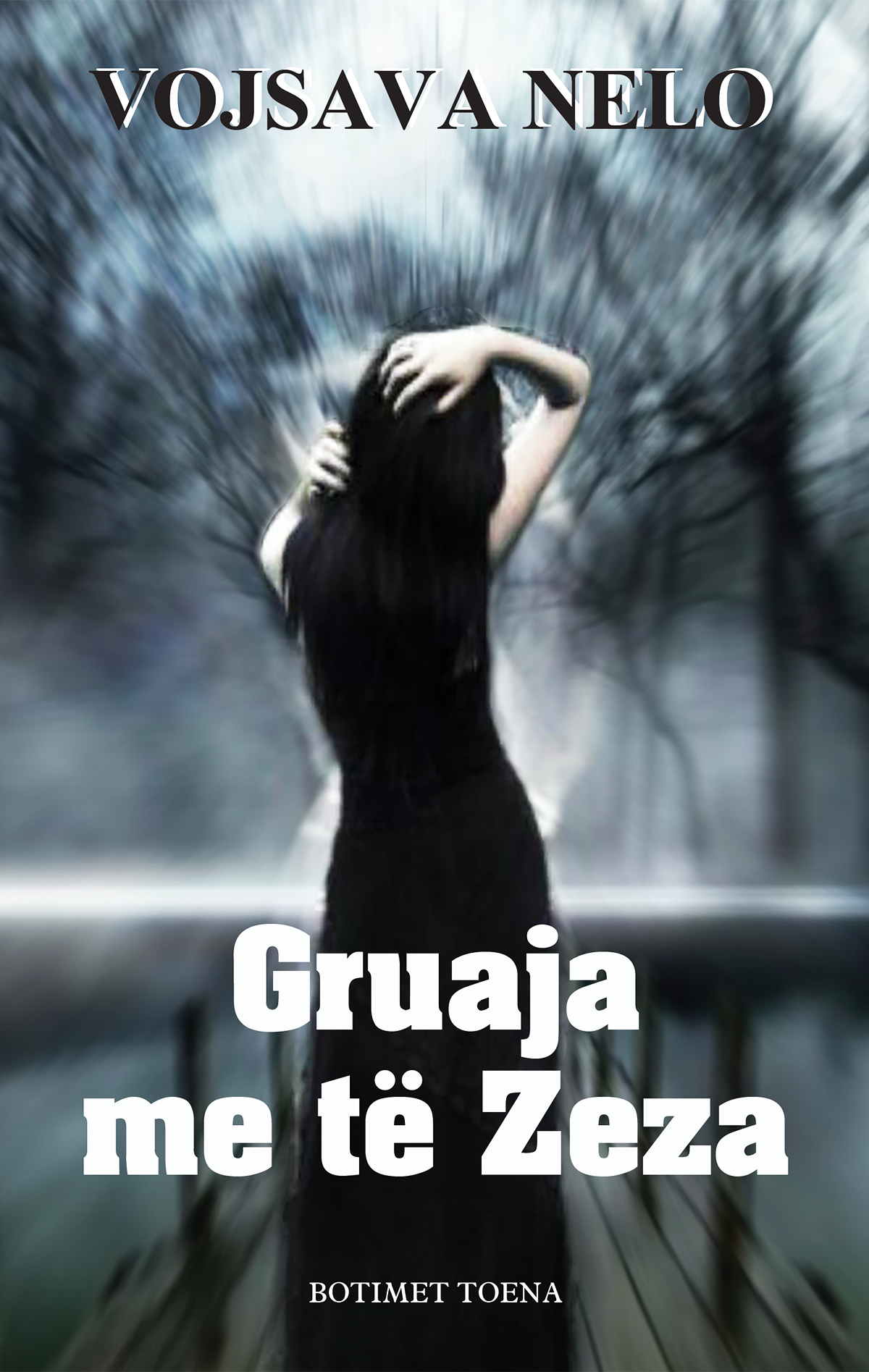 Gruaja me të zeza